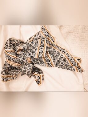 Chic Italian Versatile Summer Scarf. Large Square. Neutral